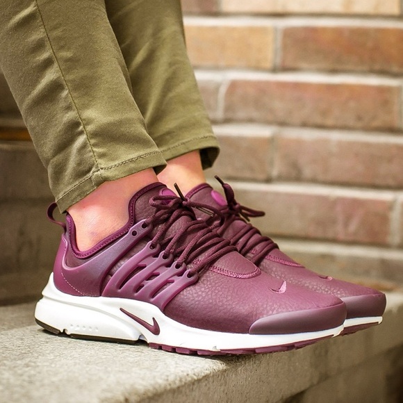 NIKE Air Presto Premium Night Maroon EUC DEADSTOCK - Picture 5 of 5